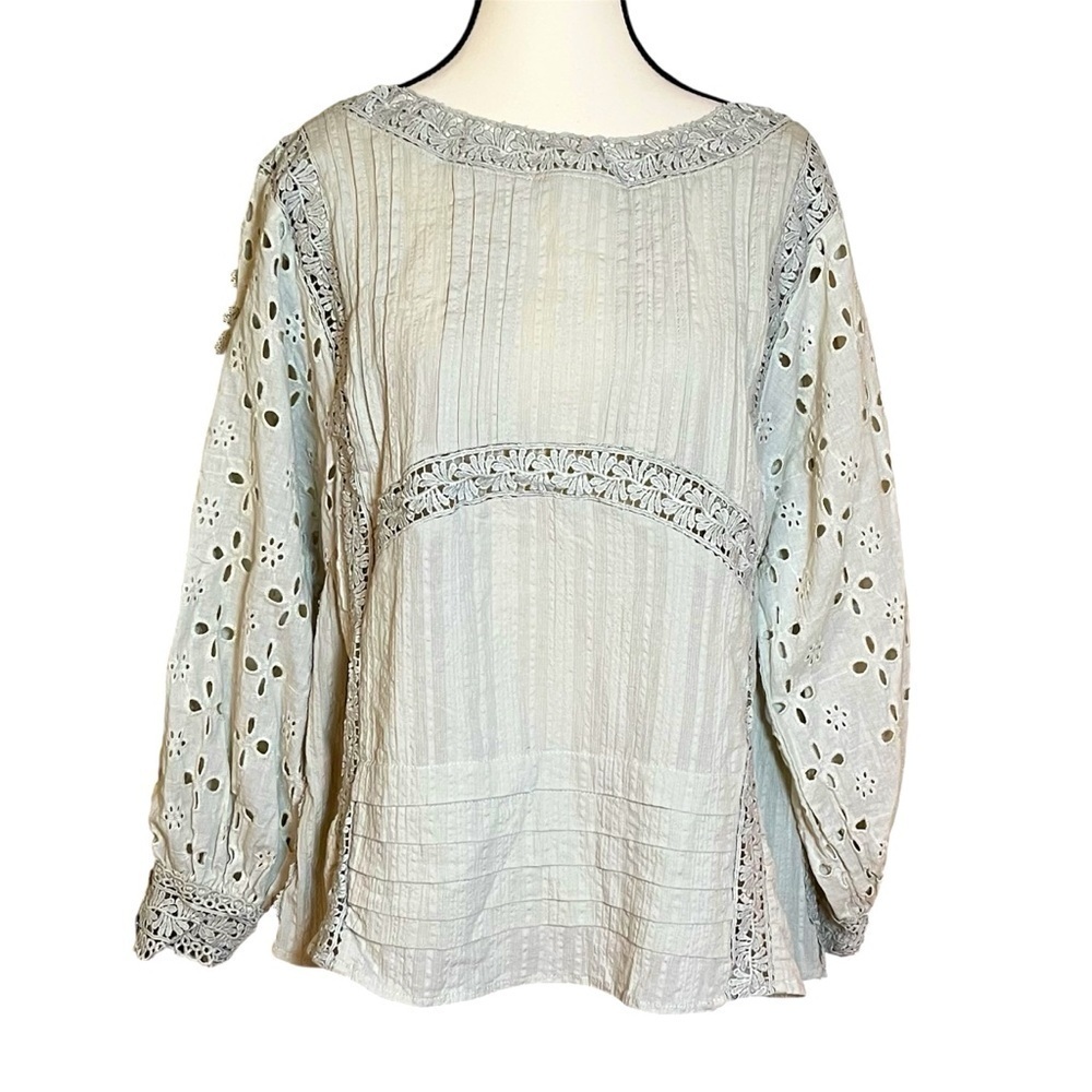 POL Long Sleeve Lace Eyelet Blouse Top Seafoam Women’s Size Small Bohemian Boho